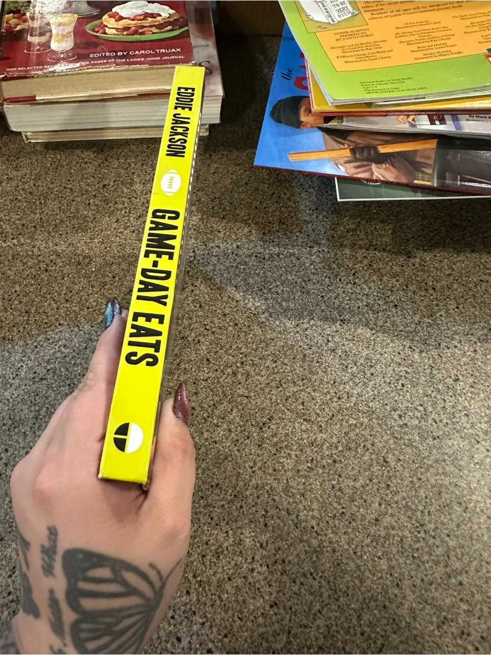 JACKSON Game-Day Eats Cookbook — Yellow Cover